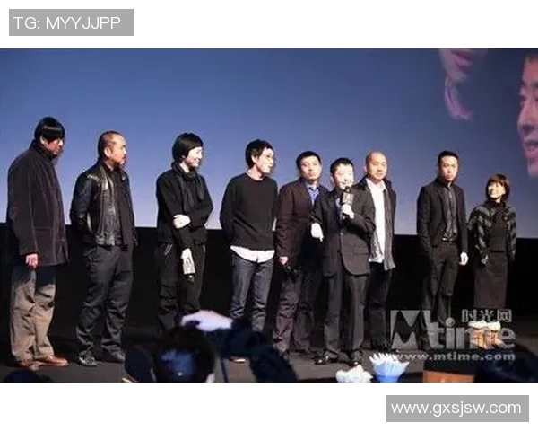 重庆篮球队的奋斗之路：一段激情与坚持交织的篮球纪实故事